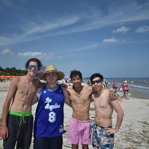 Meet your Posher, Sam